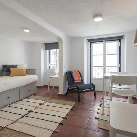公寓 Cozy In Bairro Alto I *
