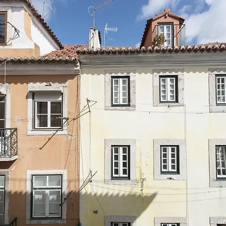 公寓 Cozy In Bairro Alto I *