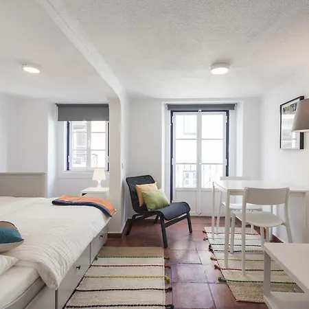 Apartment Cozy In Bairro Alto I